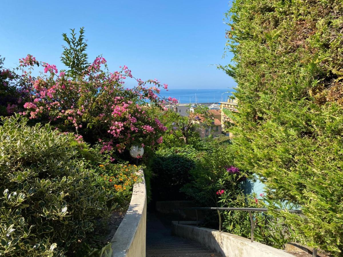芒通Mansfield Vue Carte Postale Terrasse Piscine Calme Port A 200M A Pied公寓 外观 照片